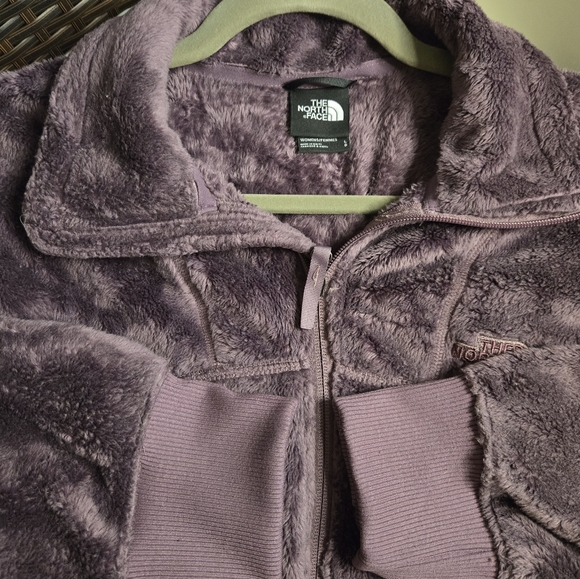 North Face Women's Osito Lux Fleece Jacket Midnight Mauve L RARE Color - Picture 5 of 7